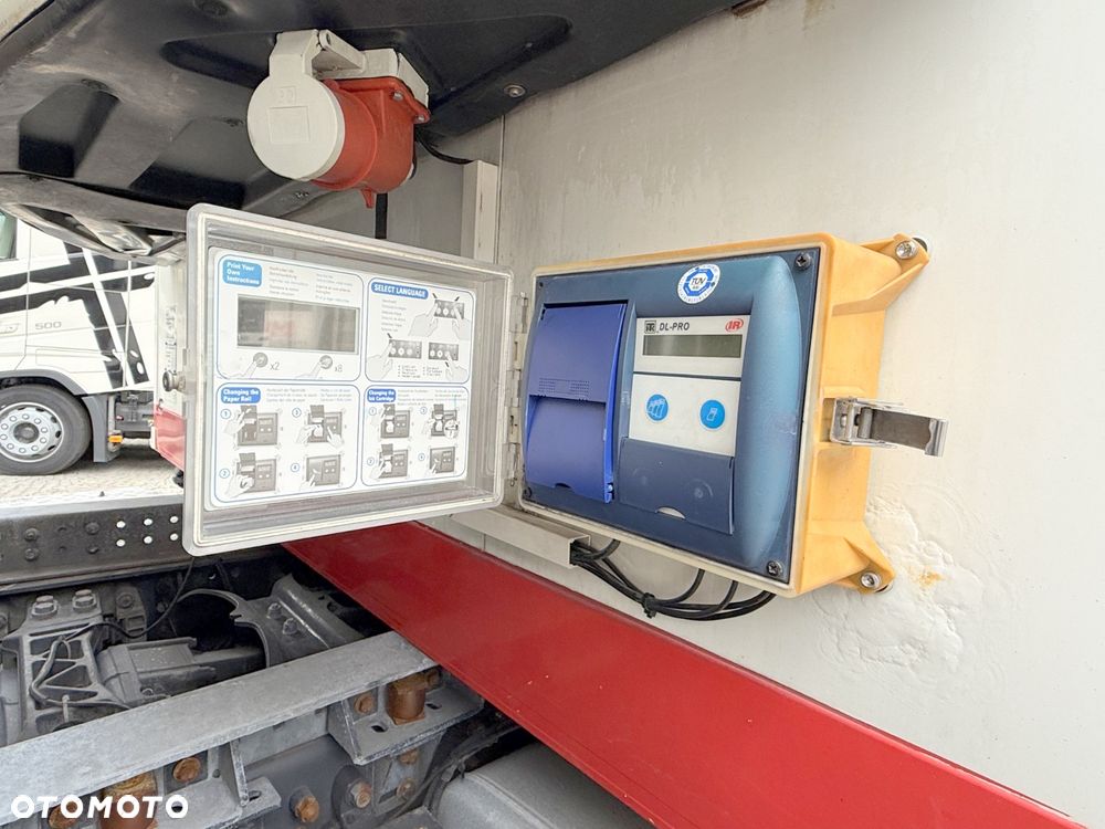 Scania R410 6x2 // Retarder // Opticruise // Chłodnia TH SLX400 // 7m // Oś podnoszona // Winda Składana // - 13