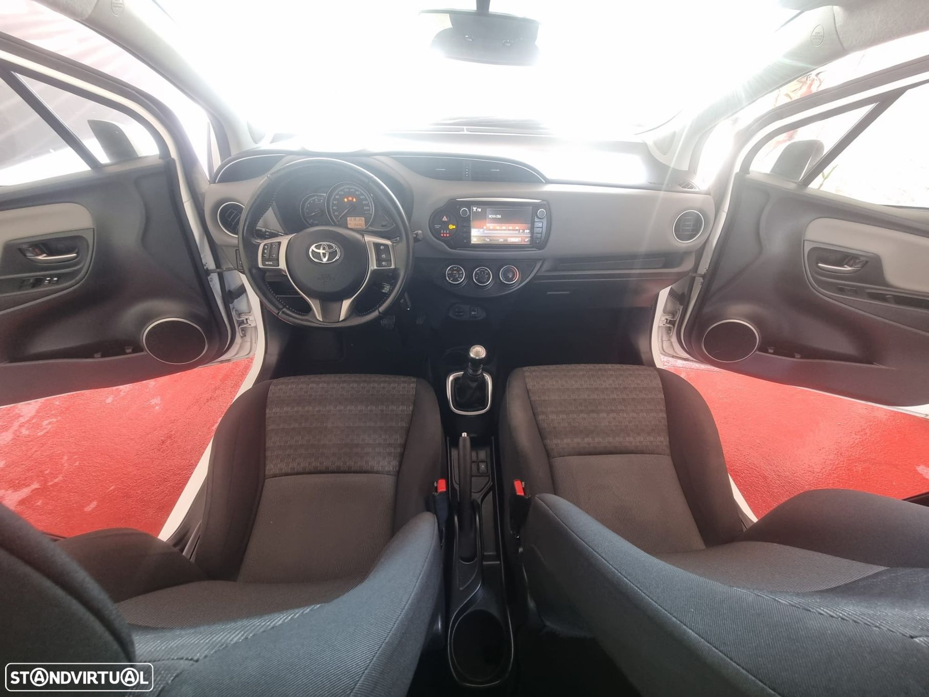 Toyota Yaris 1.4 D-4D ACtive+AC - 6