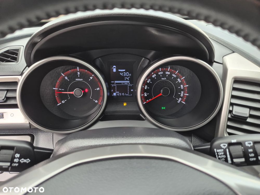 SsangYong/KGM Tivoli e-XDi 160 2WD Start/Stop Sapphire - 35