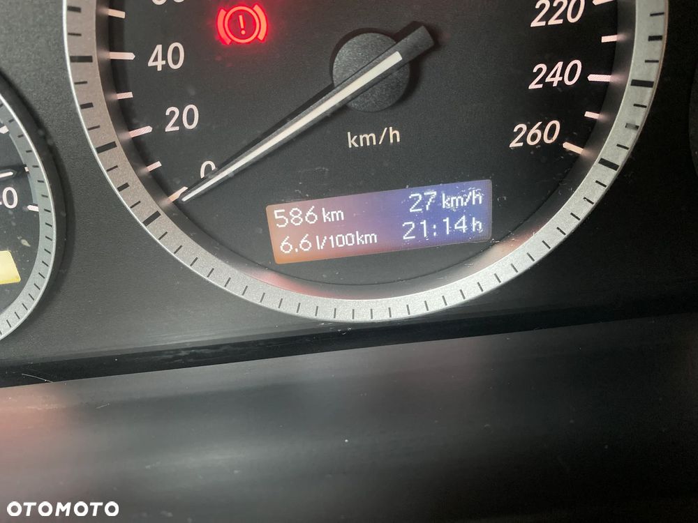 Mercedes-Benz Klasa C 200 CDI Classic - 20
