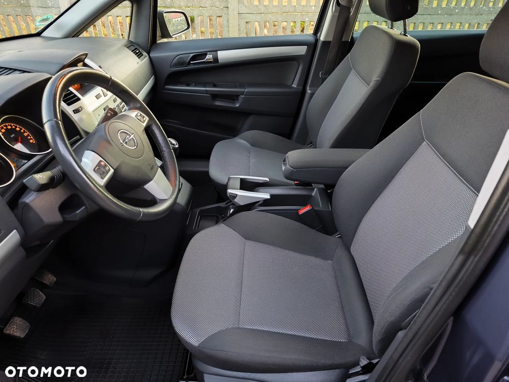 Opel Zafira 1.6 ECOFLEX Design Edition - 19