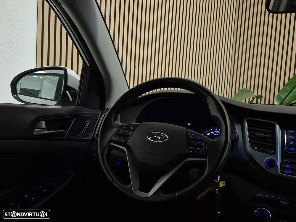 Hyundai Tucson 1.6 GDi Executive - 26