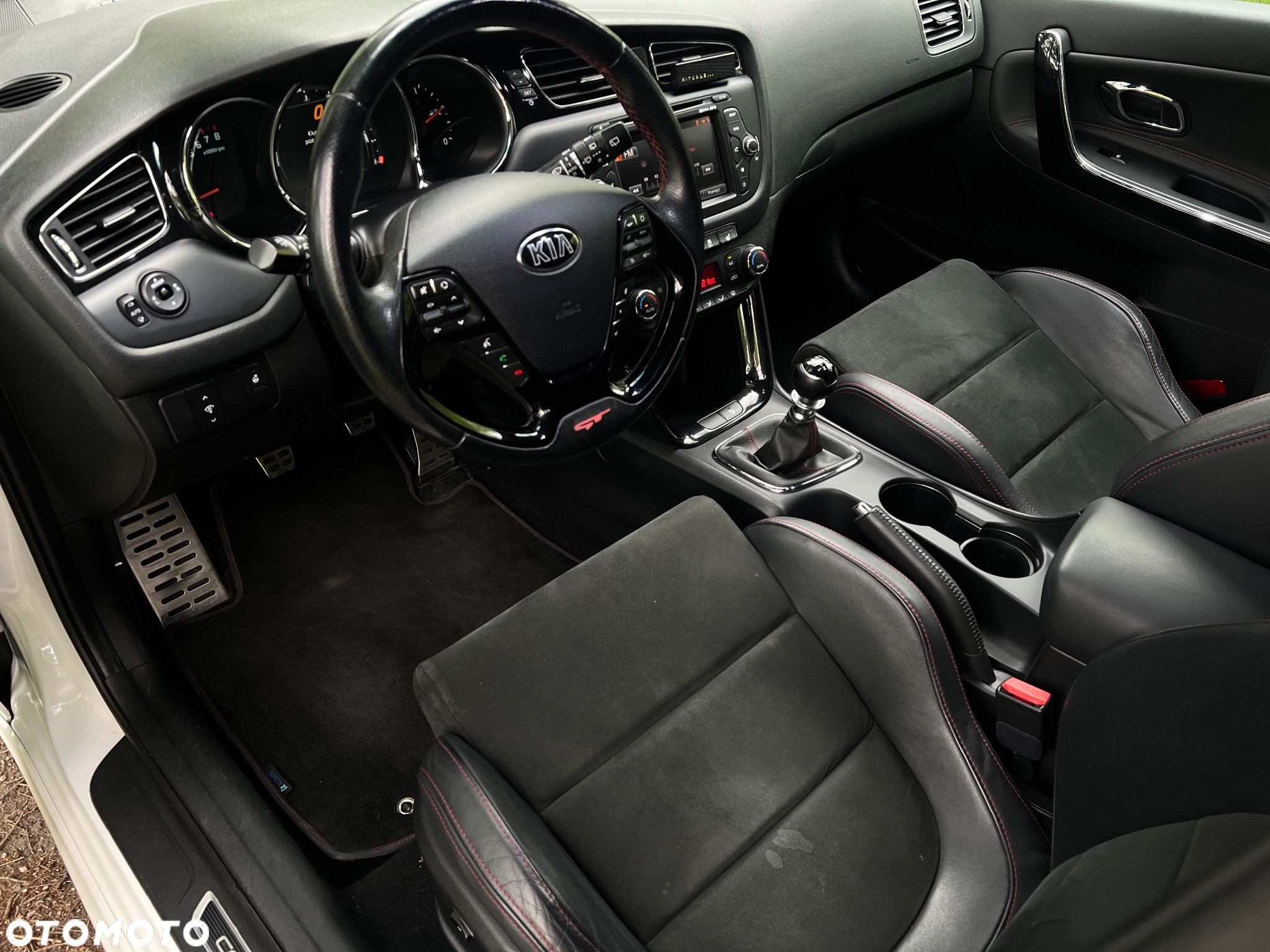 Kia Ceed Cee'd 1.6 T-GDI GT XL - 14