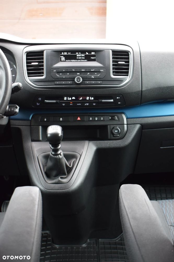 Peugeot Traveller 2.0 BlueHDi Long Active - 17