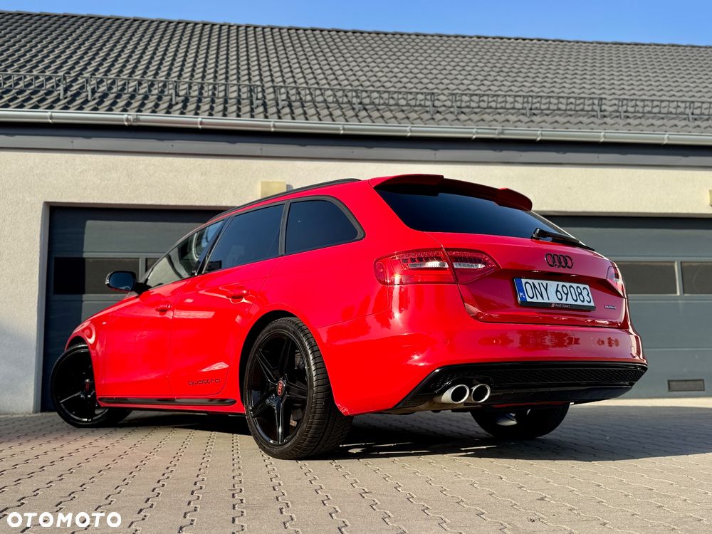 Audi A4 Avant 2.0 TDI DPF clean diesel quattro S tronic S line Sportpaket - 3