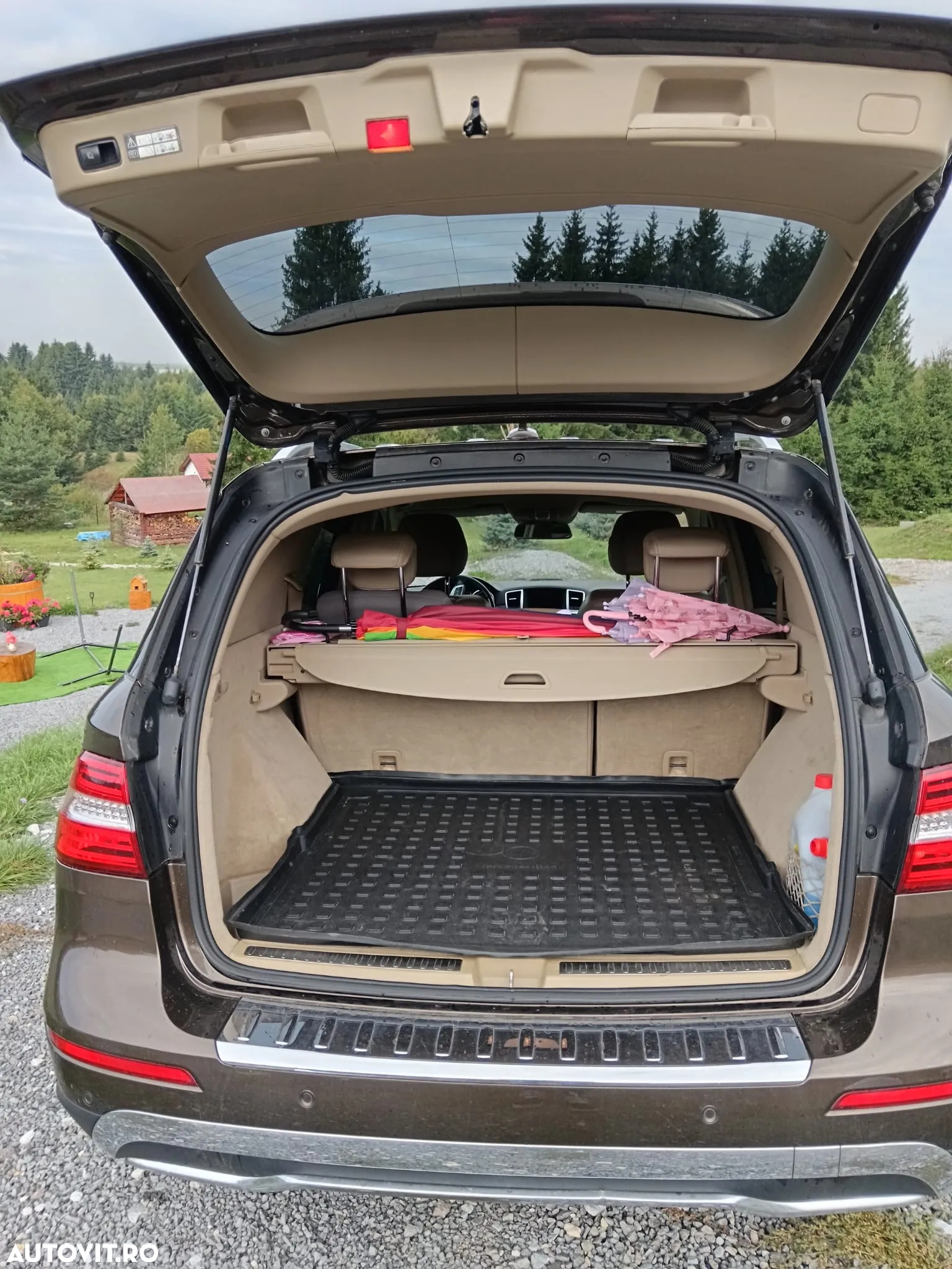 Mercedes-Benz ML - 10