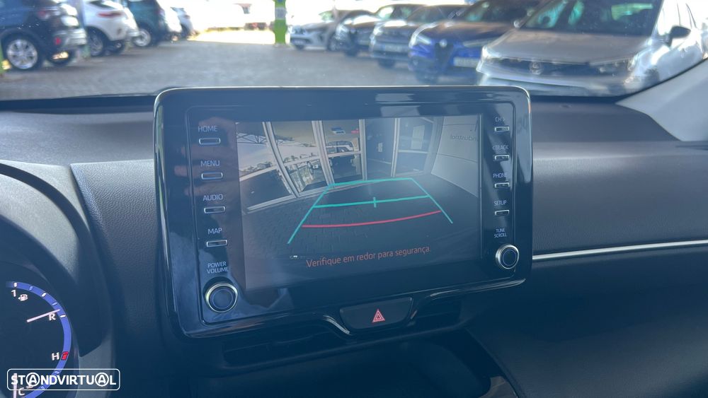 Toyota Yaris Cross 1.5 HDF Comfort Plus - 9