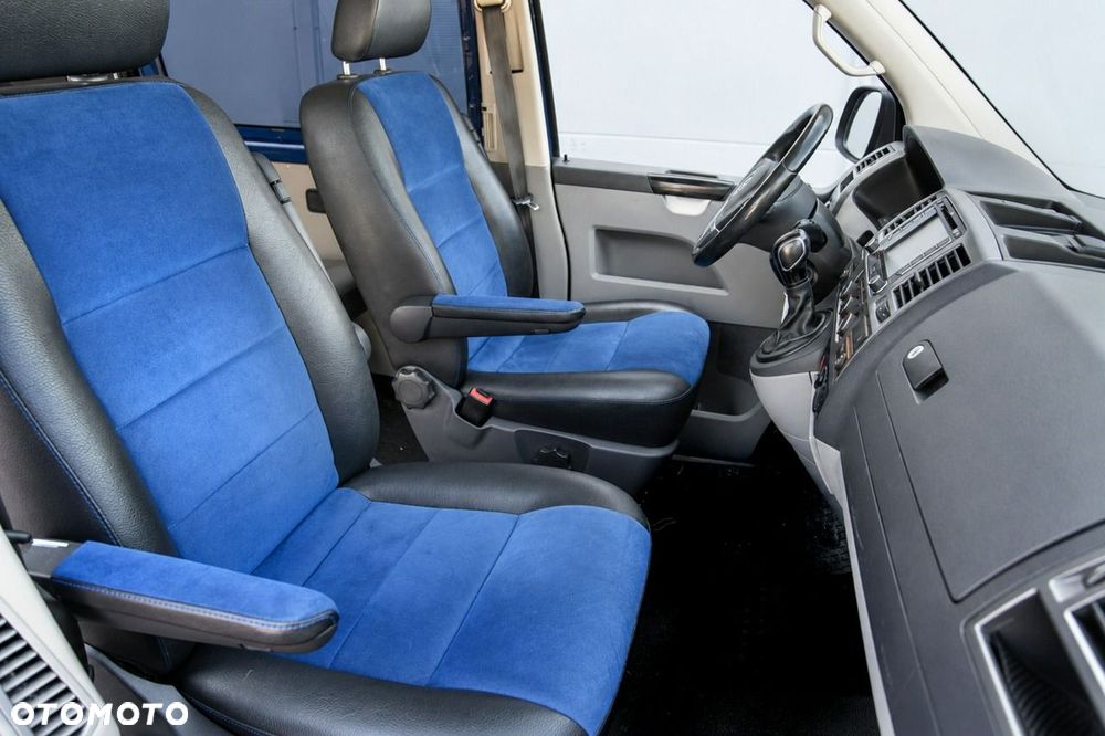 Volkswagen Transporter - 16