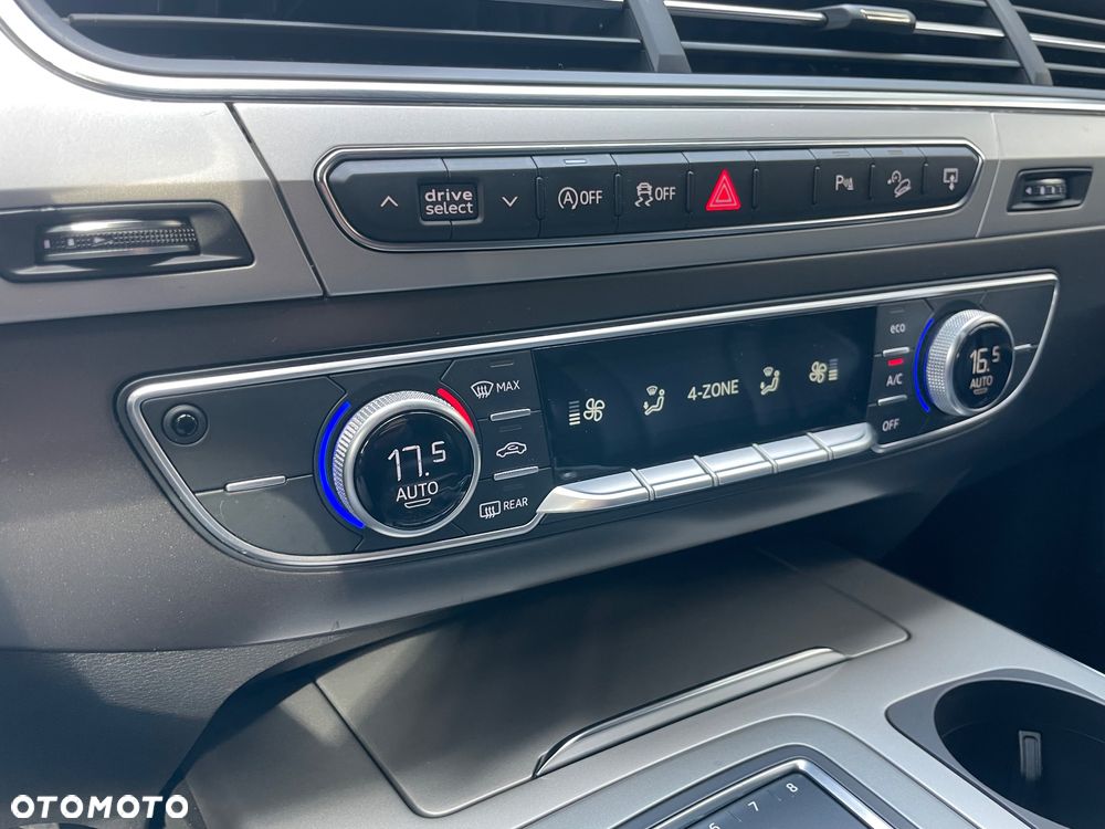 Audi Q7 - 17