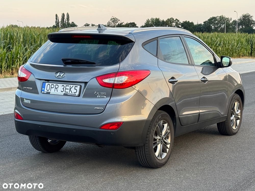 Hyundai ix35 2.0 CRDi 4WD Fifa World Cup Gold Edition - 7
