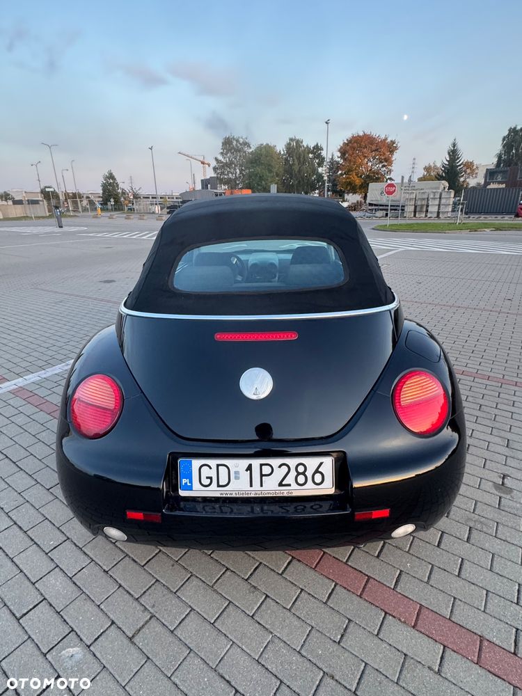 Volkswagen New Beetle 2003 photo 5