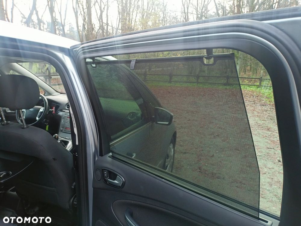 Ford Galaxy 2.0 TDCi Ghia - 15