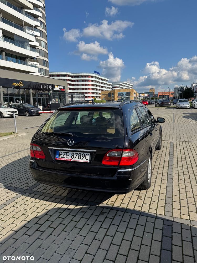 Mercedes-Benz Klasa E 200 CDI Elegance - 8
