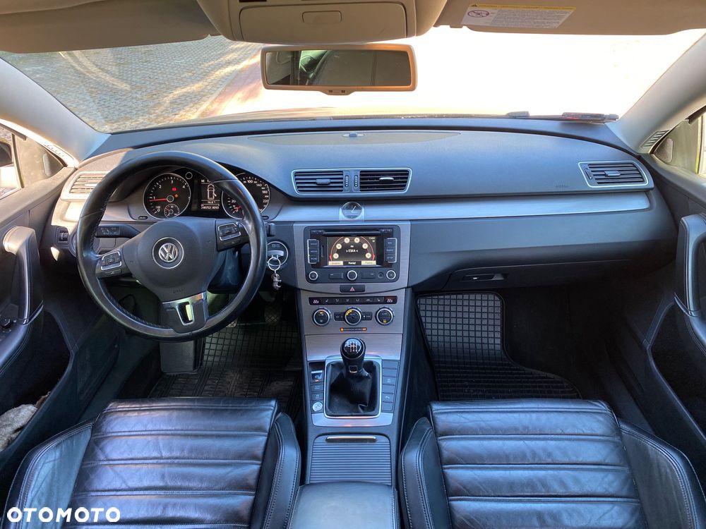 Volkswagen Passat Variant 2.0 TDI Comfortline - 14