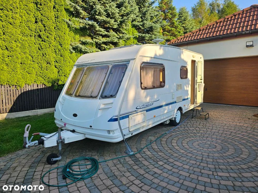 SWIFT STERLING VITESSE 520 - 1