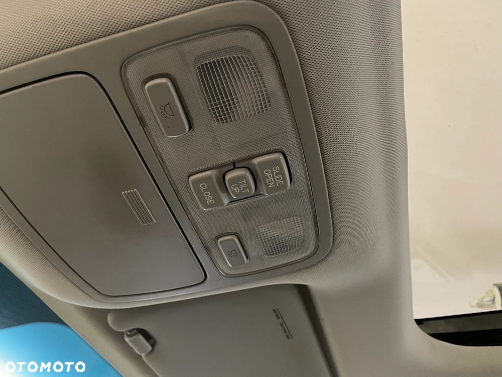 Hyundai Tucson 2.0 4WD GLS - 26
