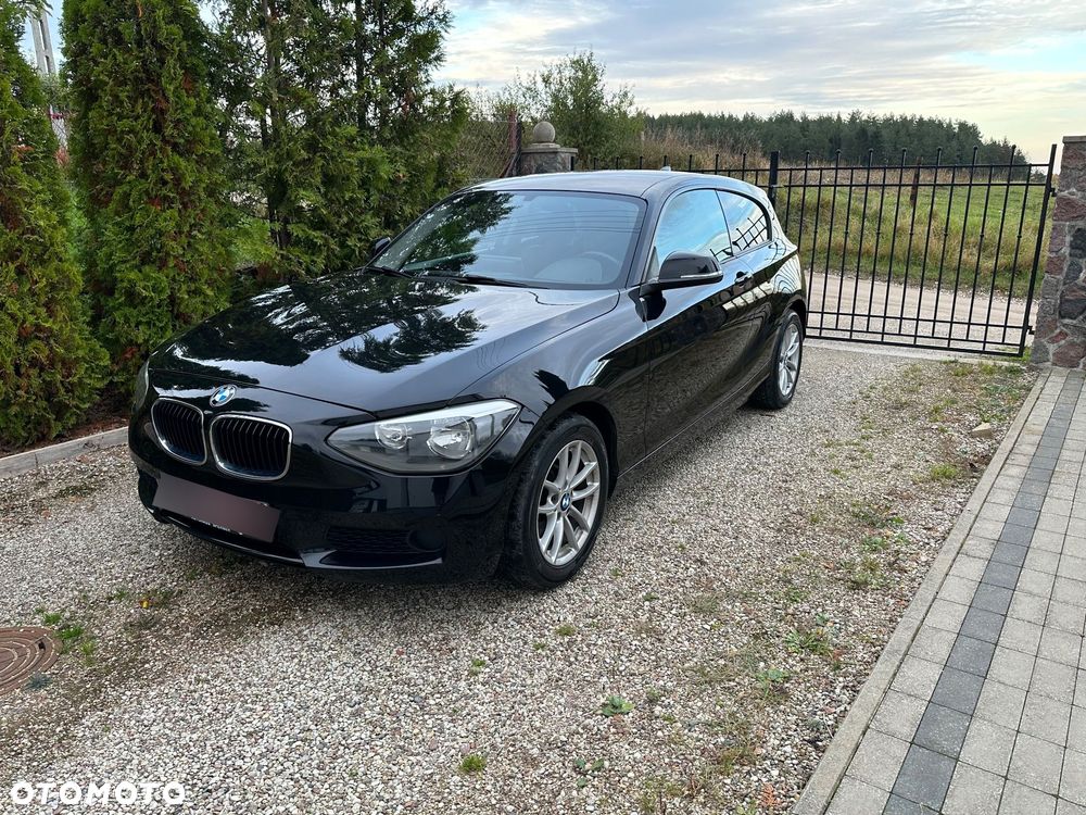 BMW Seria 1 116i - 11