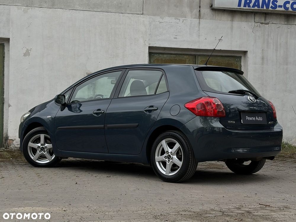 Toyota Auris 1.6 VVT-i Luna - 10
