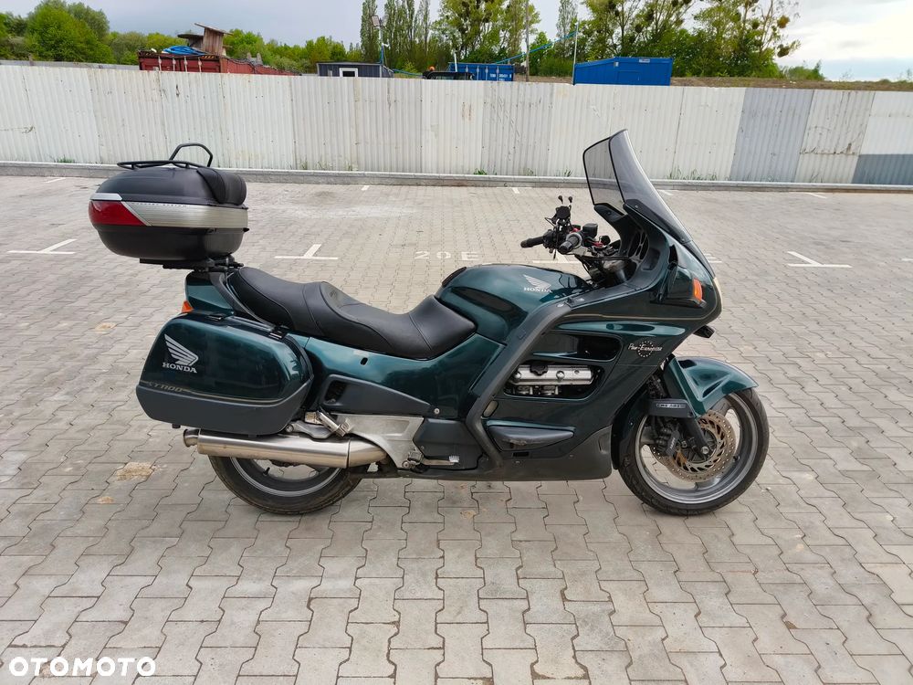 Honda ST - 2