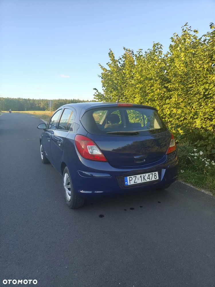 Opel Corsa 1.2 16V Enjoy - 4