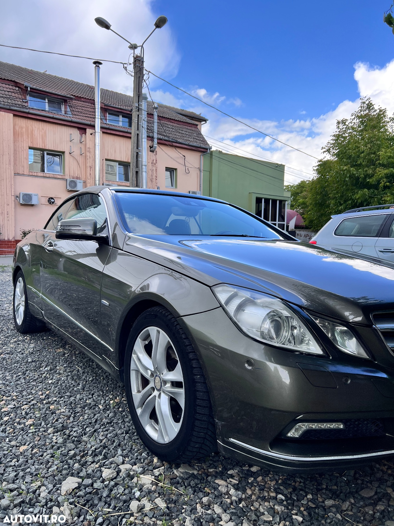 Mercedes-Benz E 200 CGI BlueEfficiency Automatik - 11