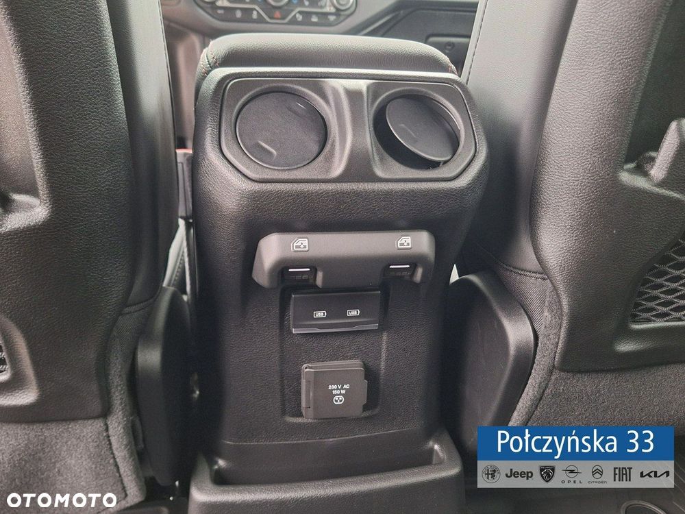Jeep Wrangler - 20