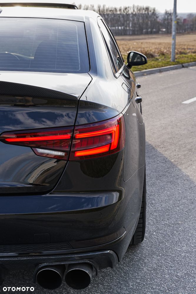 Audi S4 Limousine - 7