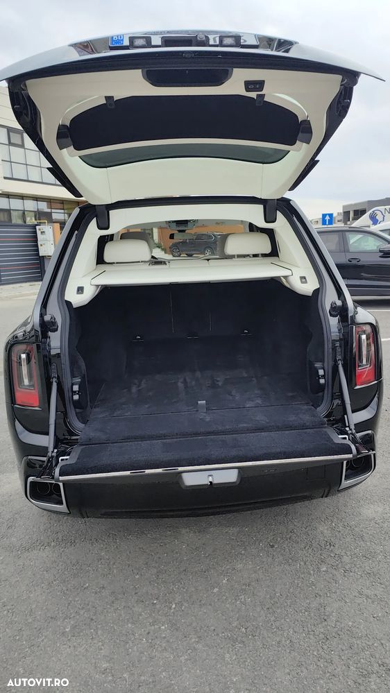 Rolls-Royce Cullinan Series II - 13