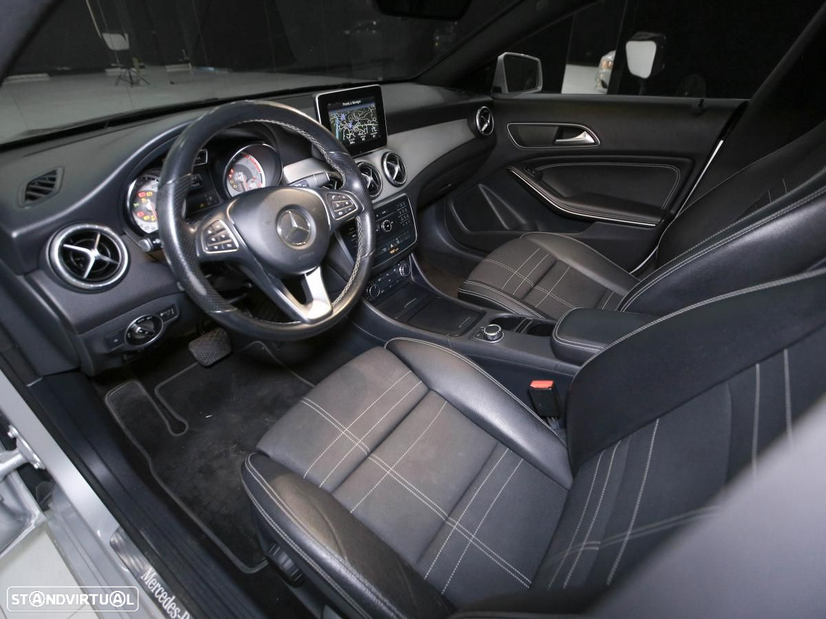 Mercedes-Benz CLA 200 - 6