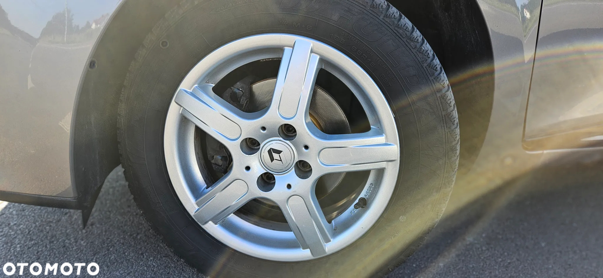 Renault Clio 1.2 16V 75 Limited - 15