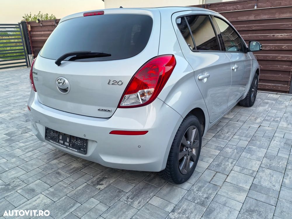 Hyundai i20 1.1 CRDi Comfort+ - 5