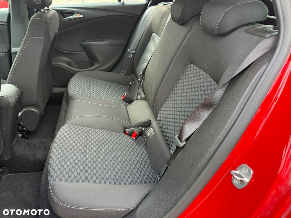Opel Astra - 25