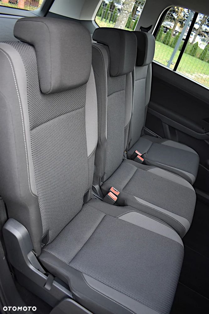 Volkswagen Touran 1.6 TDI BMT Comfortline - 32