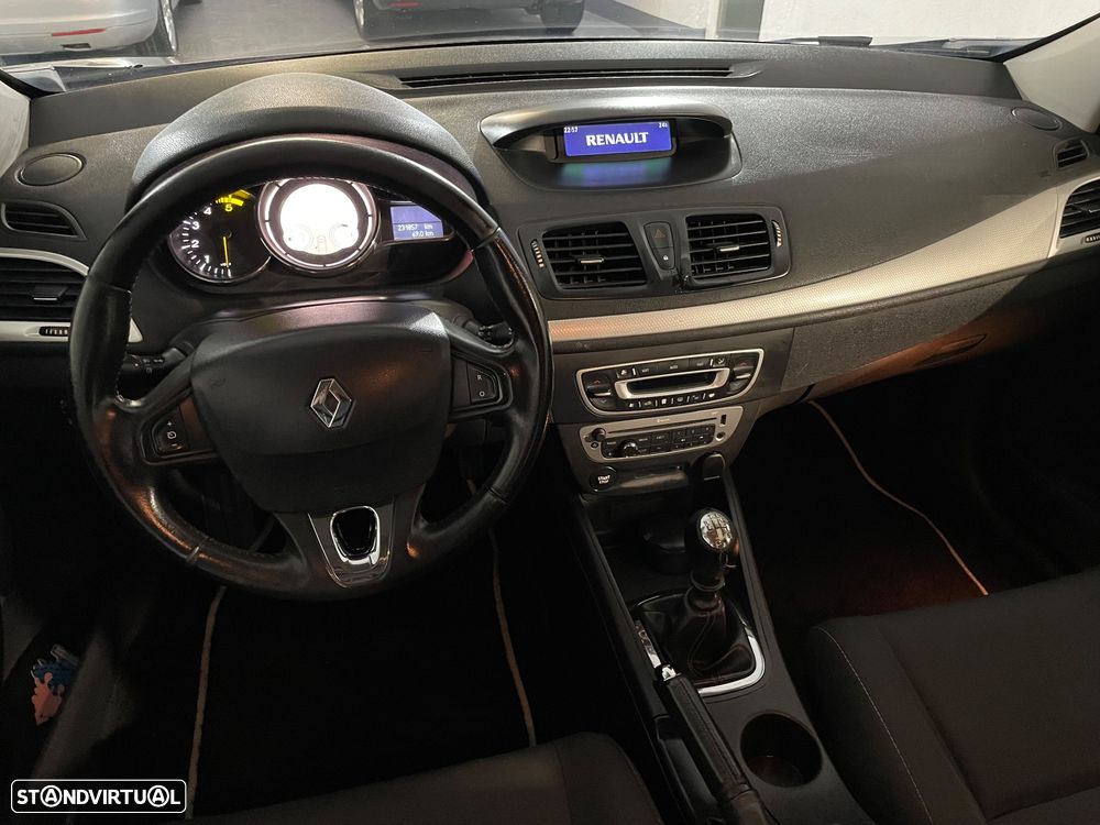 Renault Mégane Sport Tourer 1.5 dCi Comfort SS - 7