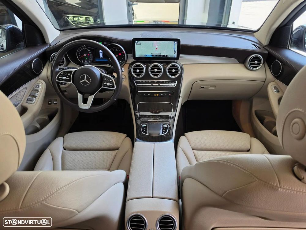 Mercedes-Benz GLC 300 e 4Matic - 36
