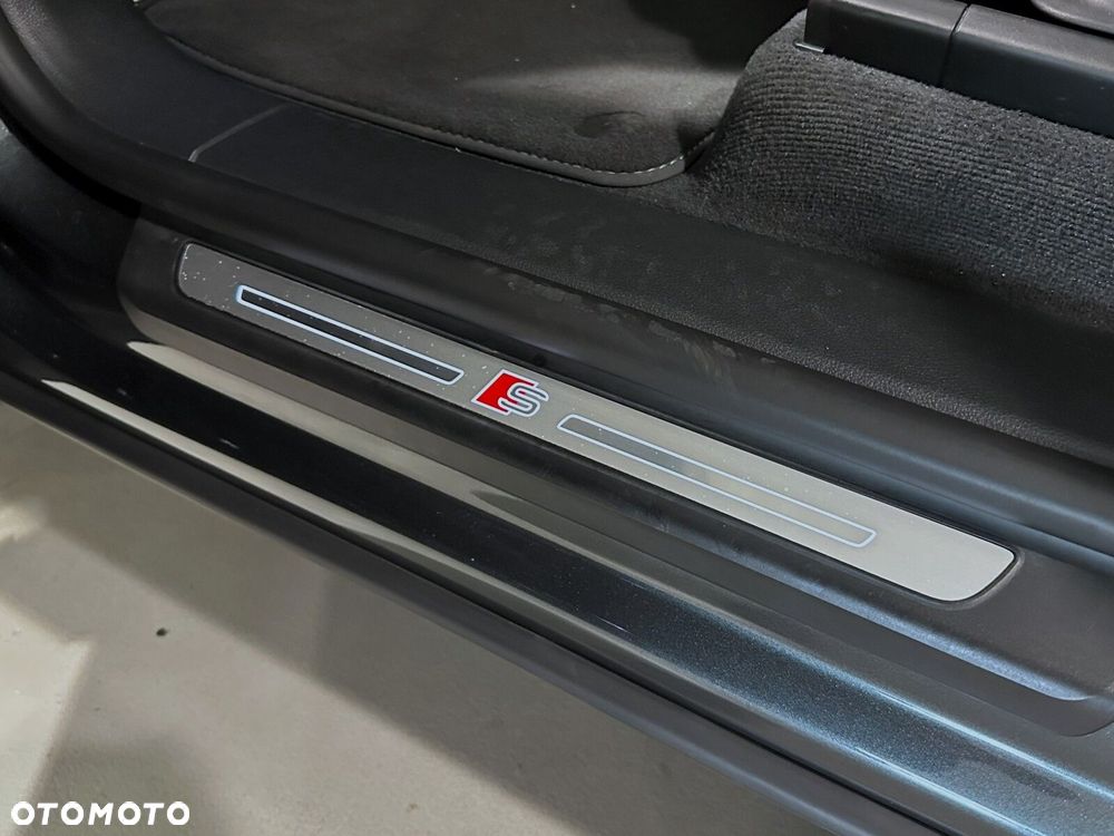 Audi SQ8 - 20