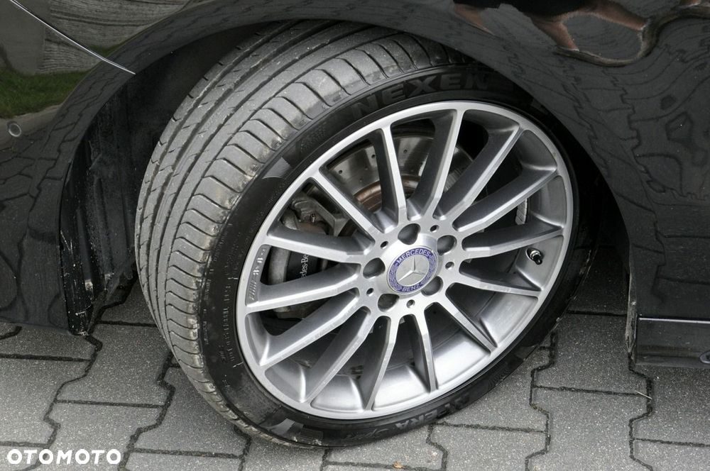 Mercedes-Benz Klasa B 220 d 7G-DCT AMG Line - 15