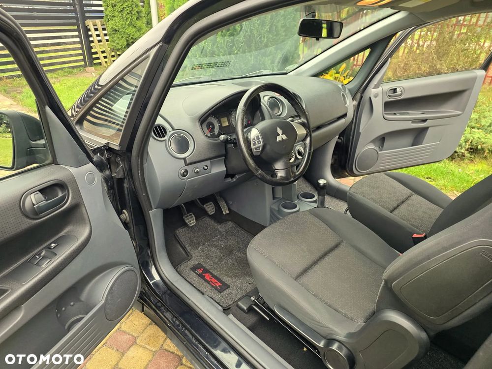 Mitsubishi Colt 1.3 Intense - 20