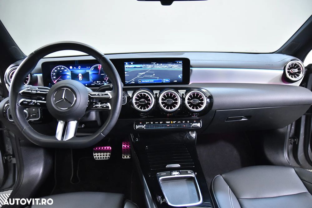 Mercedes-Benz CLA 250 e 8G-DCT AMG Line - 10