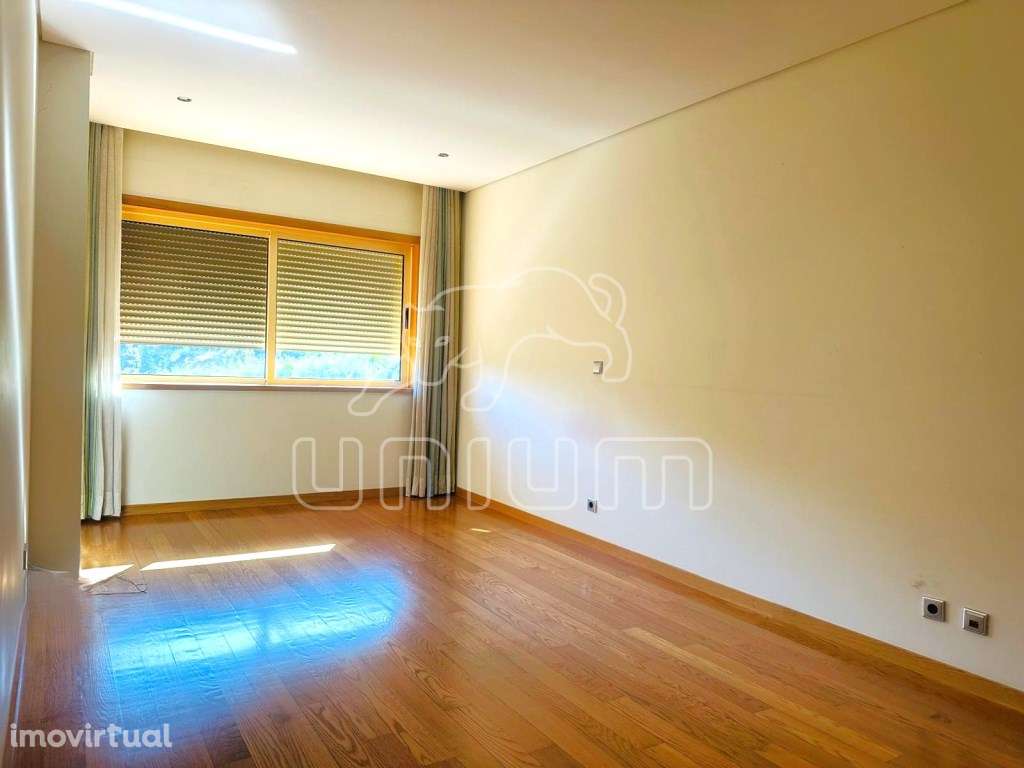 Apartamento T4 na Abelheira - Grande imagem: 5/19