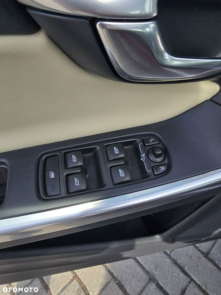 Volvo V60 - 22