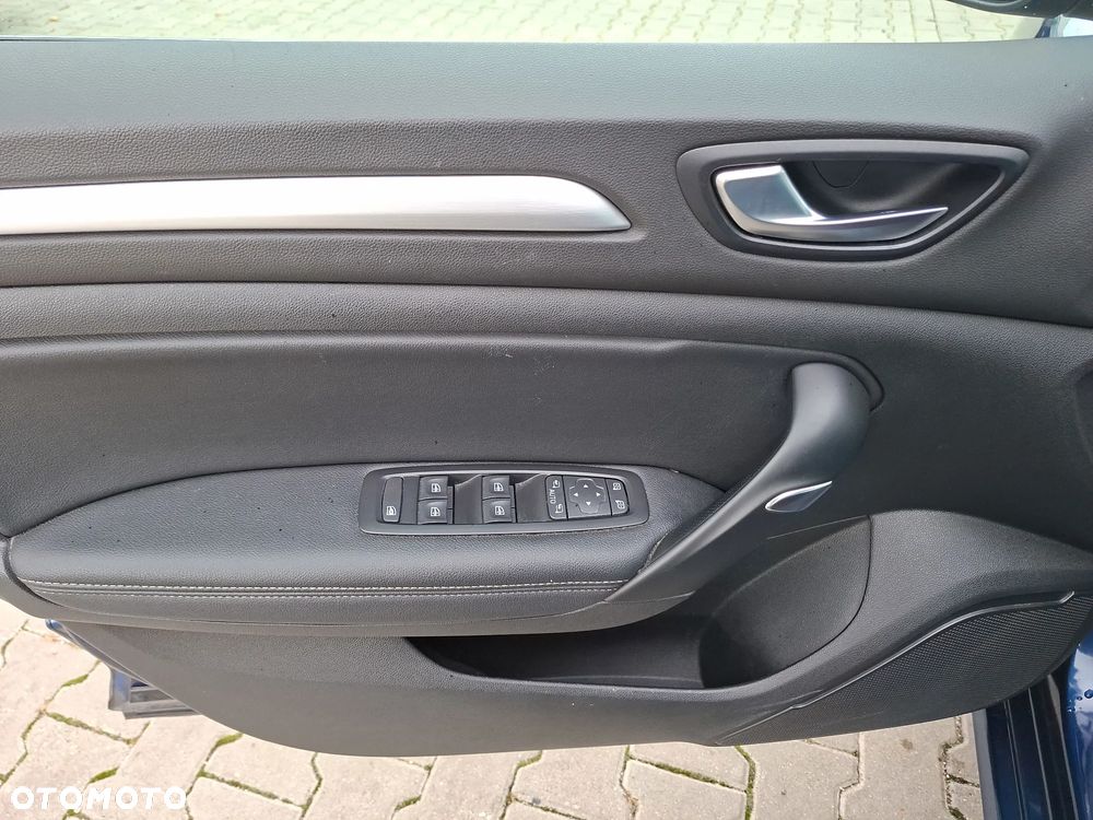 Renault Megane 1.3 TCe FAP Intens - 10