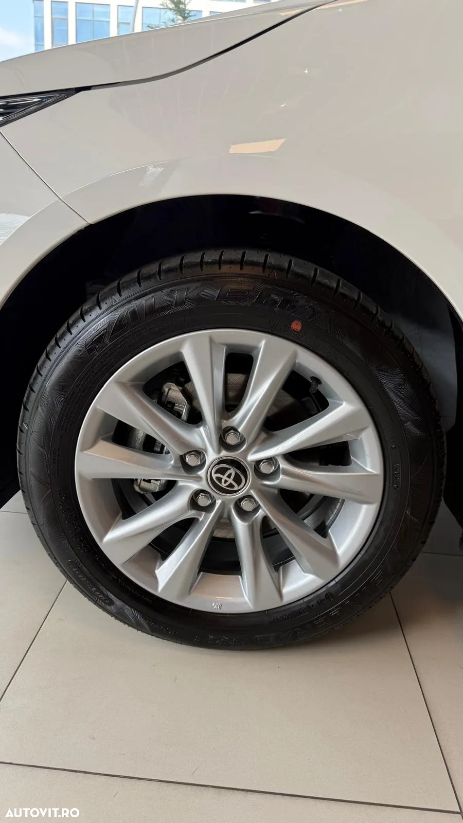 Toyota Corolla 1.8 HSD Business - 21
