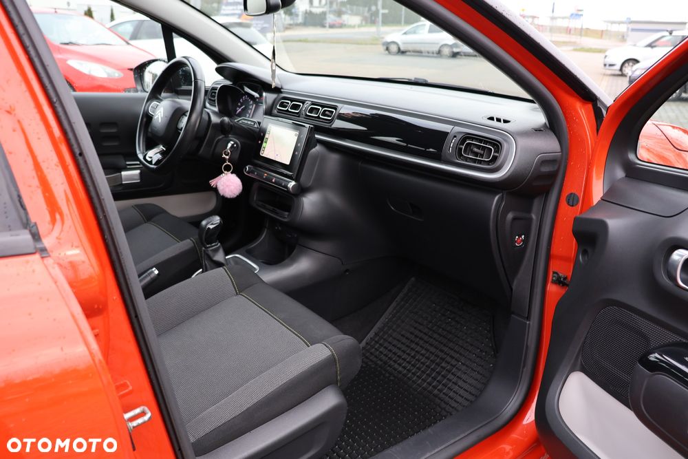 Citroën C3 1.2 PureTech Shine - 19