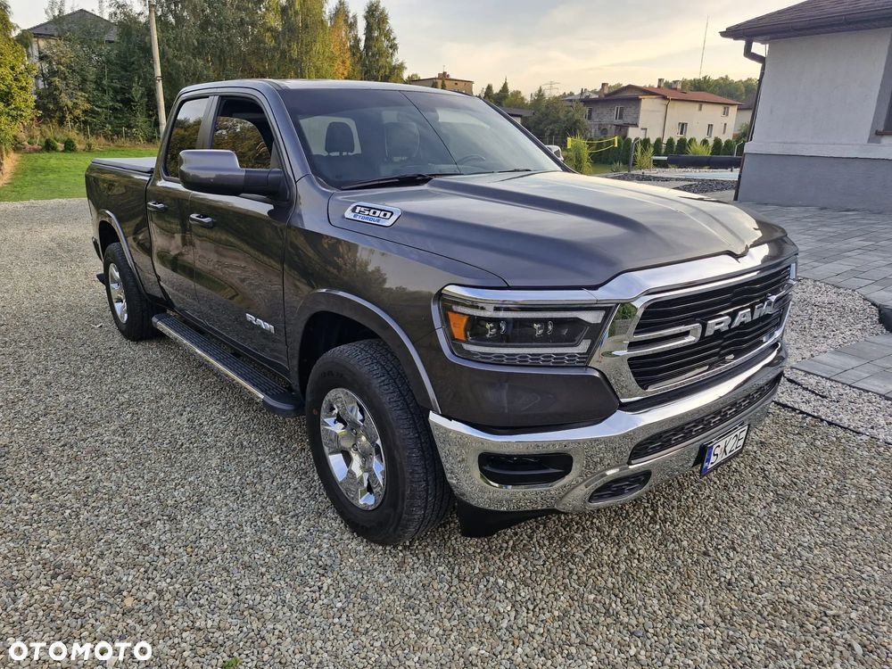RAM 1500 ver-5-7-quad-cab-laramie - 10