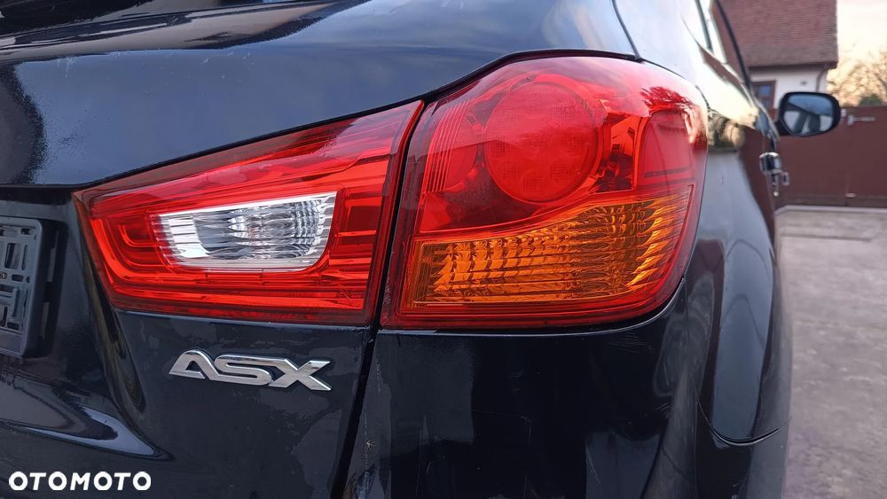 Mitsubishi ASX 1.6 2WD Intense - 17