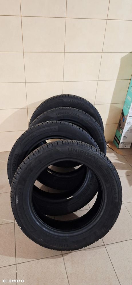 Opony Uniroyal RainExpert 5 – 225/60 R18 100V - 2