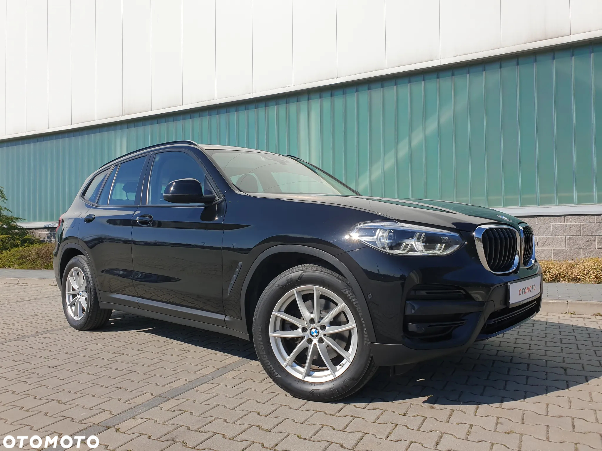 BMW X3 xDrive20d Advantage - 24