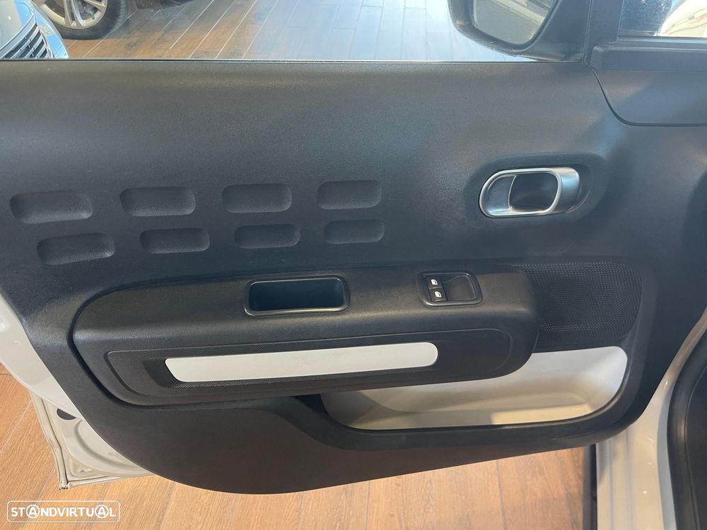 Citroën C3 1.2 PureTech Feel - 18