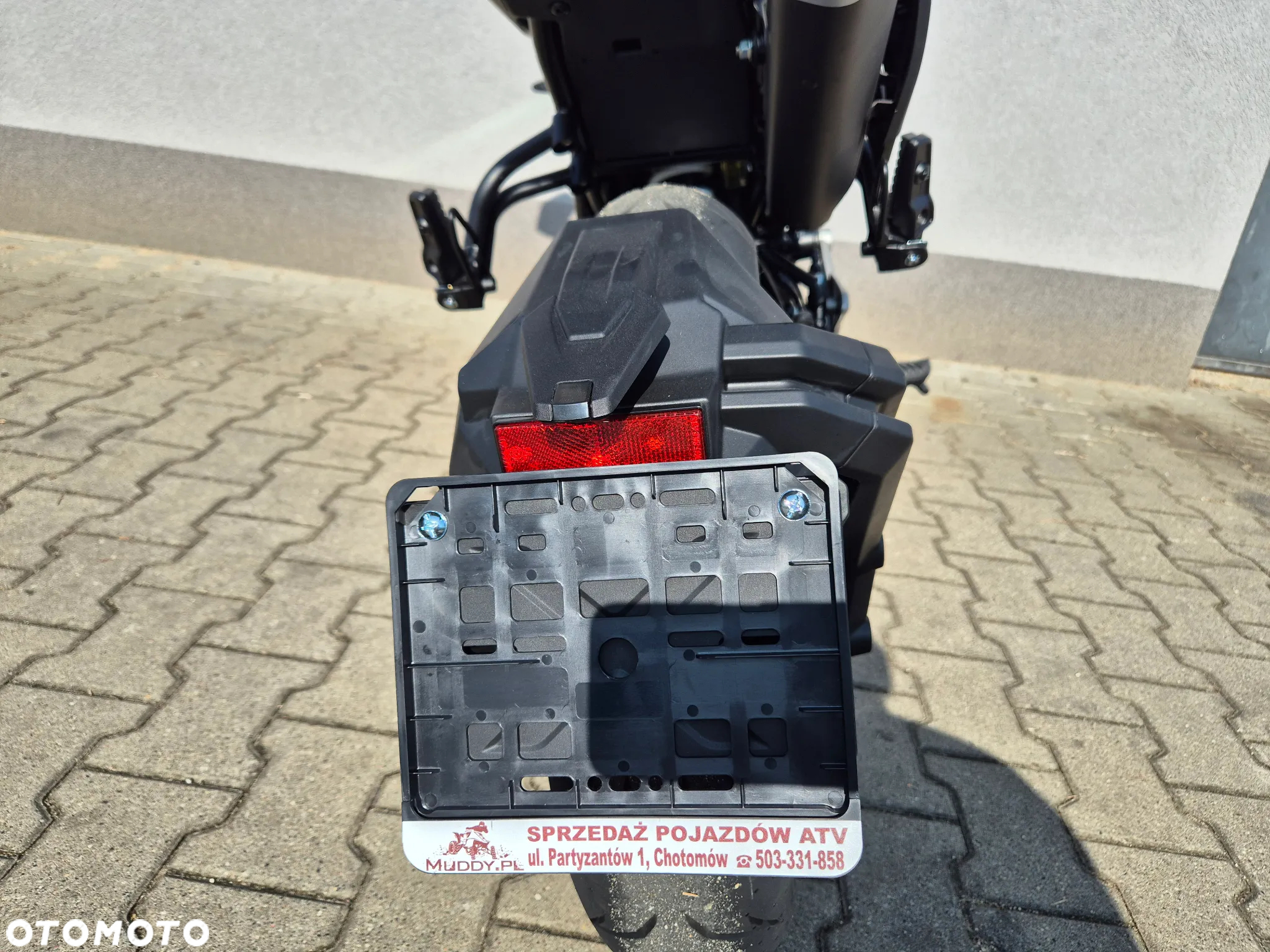 CFMoto NK - 37